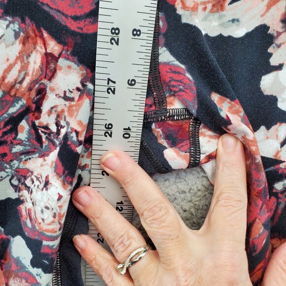 Victoria Sport Leggings Floral Knockout Medium - Picture 4 of 9